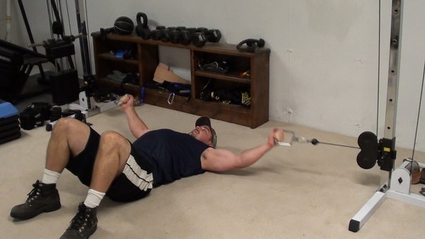 hitting the upper pecs with cable floor flyes