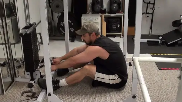 Seated Cable Row Tip #1 - Sit Up Straight and Stay There