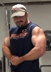 Nick Nilsson Biceps