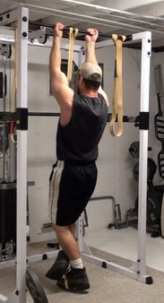 Build a Wider, Thicker Back With This 6-Part Drop Set For Chin-Ups