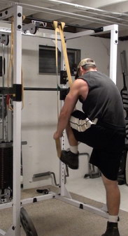 Build a Wider, Thicker Back With This 6-Part Drop Set For Chin-Ups