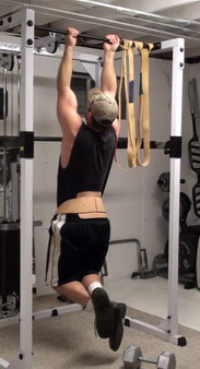 Build a Wider, Thicker Back With This 6-Part Drop Set For Chin-Ups