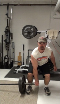 Tighten Your Waist Fast With This Landmine Deadlift Exercise - Light