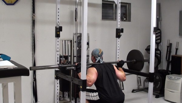 One Side Loaded Barbell Squats to Build Core Strength and Tighten Waist