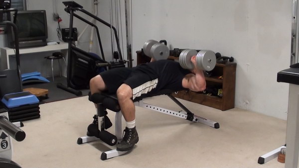 Flat Dumbell Bench Press...The BEST Way to Get the Dumbells Into and Out of Position For the Exercise Safely and Easily
