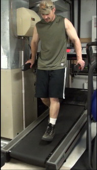 Fix Your Lagging, Stubborn Quads With Backwards Treadmill Walking