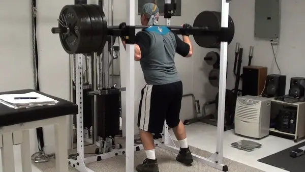 How to Do Single Leg Lockout Partial Squats