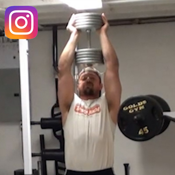 2 Minute, 1 Dumbbell, Total-Body Metabolic Conditioning Workout