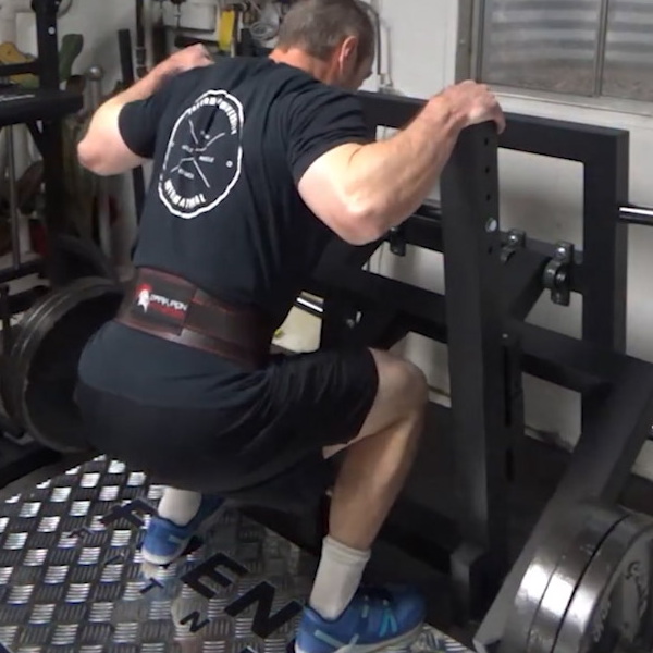 French Fitness Belt Squat Machine