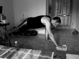 Towel Assisted Perfect One-Arm Push-Up